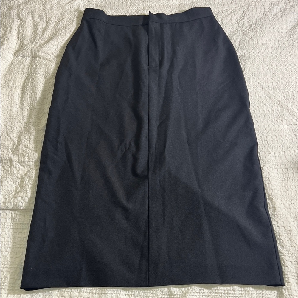 Banana Republic Classic Black Pencil Skirt size 2